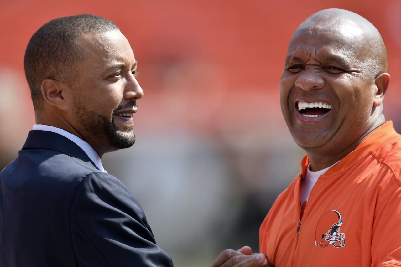 Sashi Brown, Hue Jackson