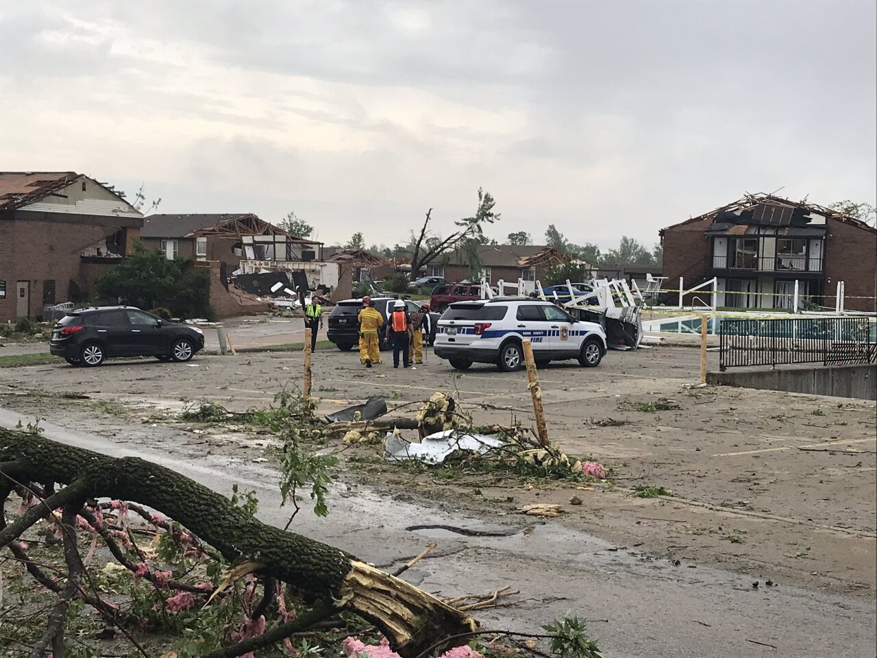 jeff city tornado 17.jpg