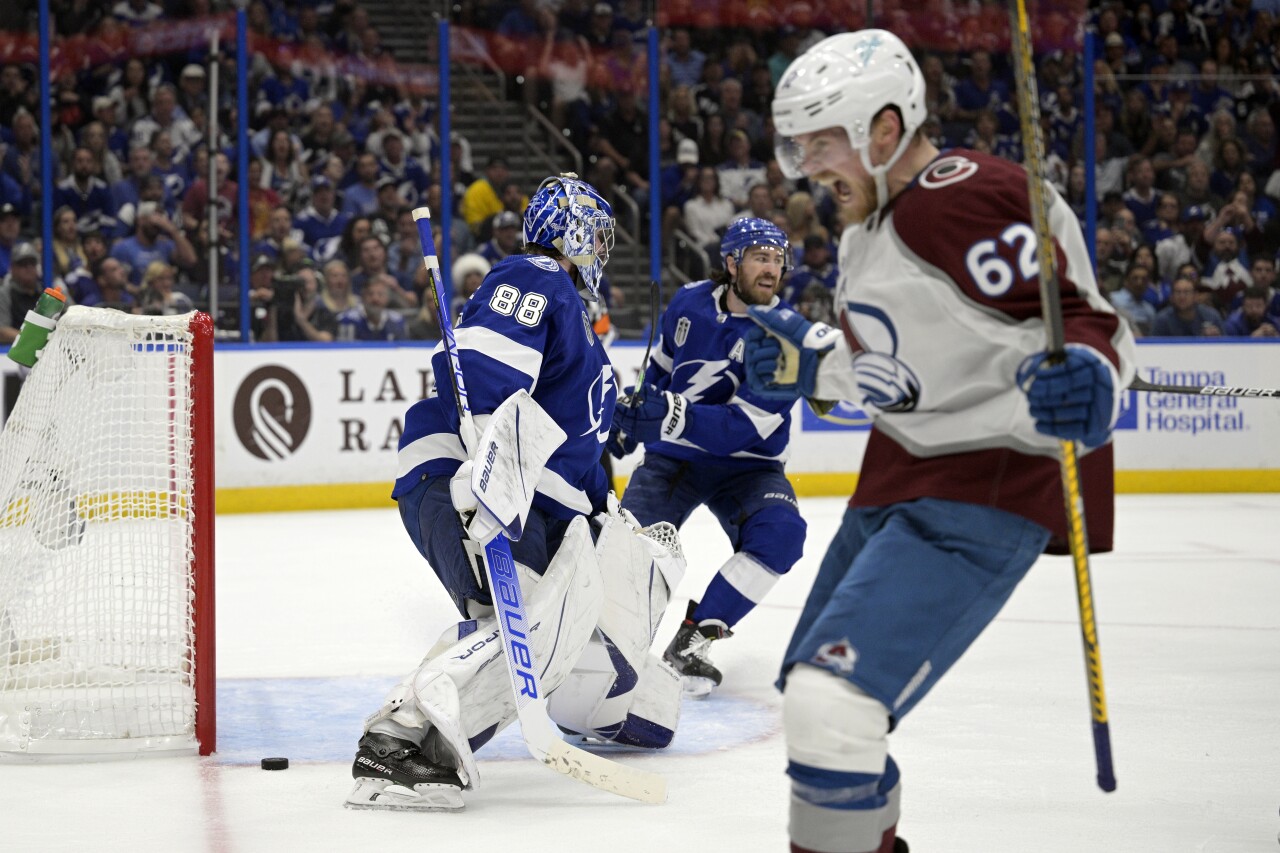Colorado Avalanche left wing Artturi Lehkonen celebrates after scoring goal on Tampa Bay Lightning in Game 6 of 2022 NHL Stanley Cup Finals