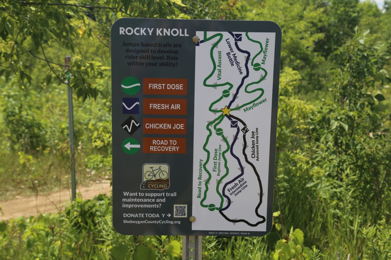 Rocky Knoll Trail Map