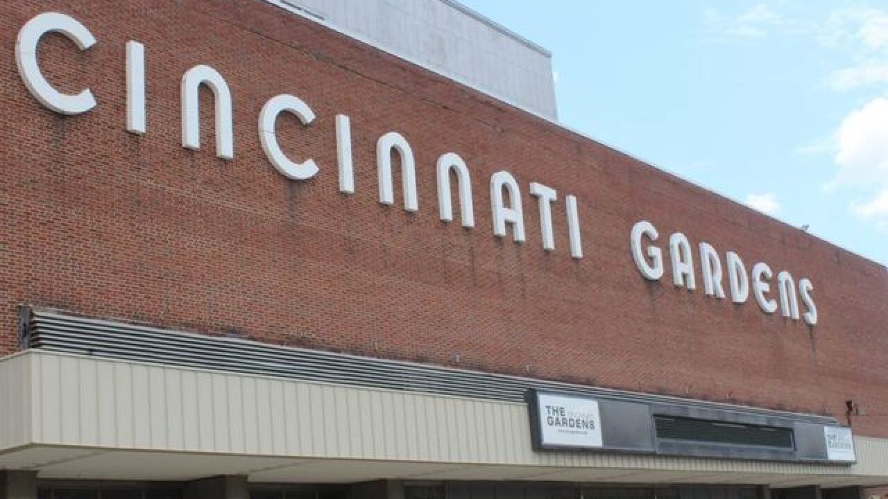 Cincinnati Gardens is in its final days