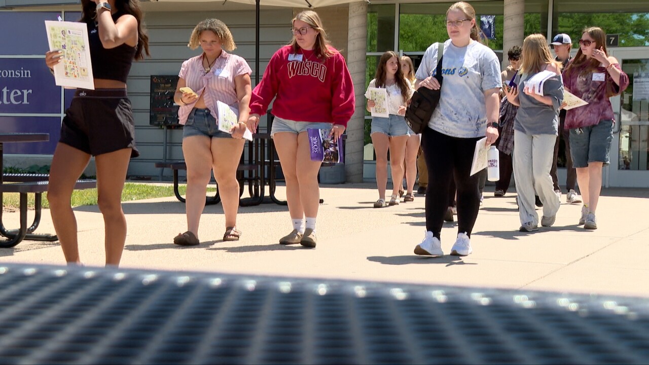 uw whitewater freshmen 2.jpg