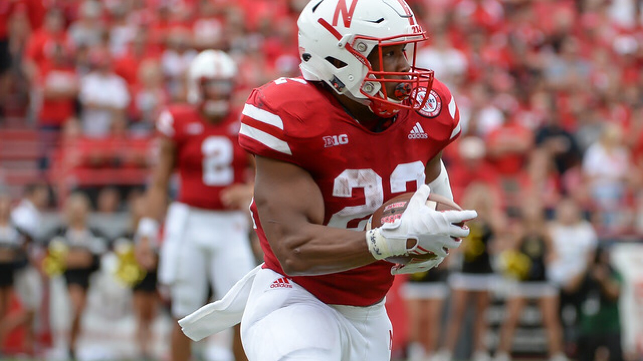 Nebraska Leads Minnesota 28 8 At The End Of The First Half
