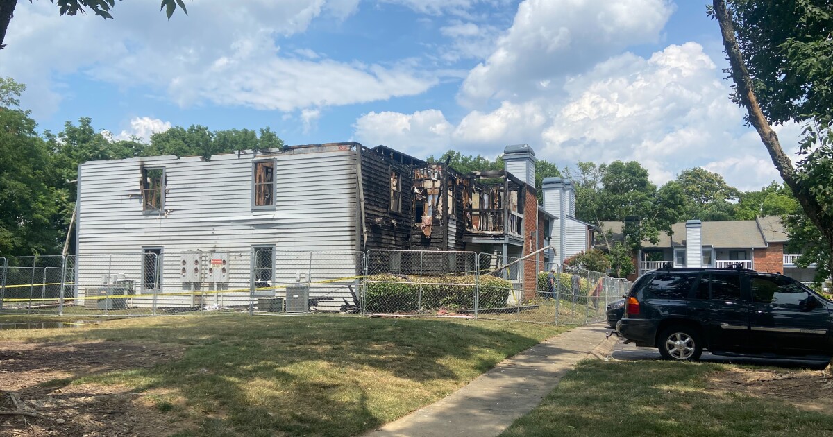 NFD fights 2alarm fire at Arbors of Brentwood apartment