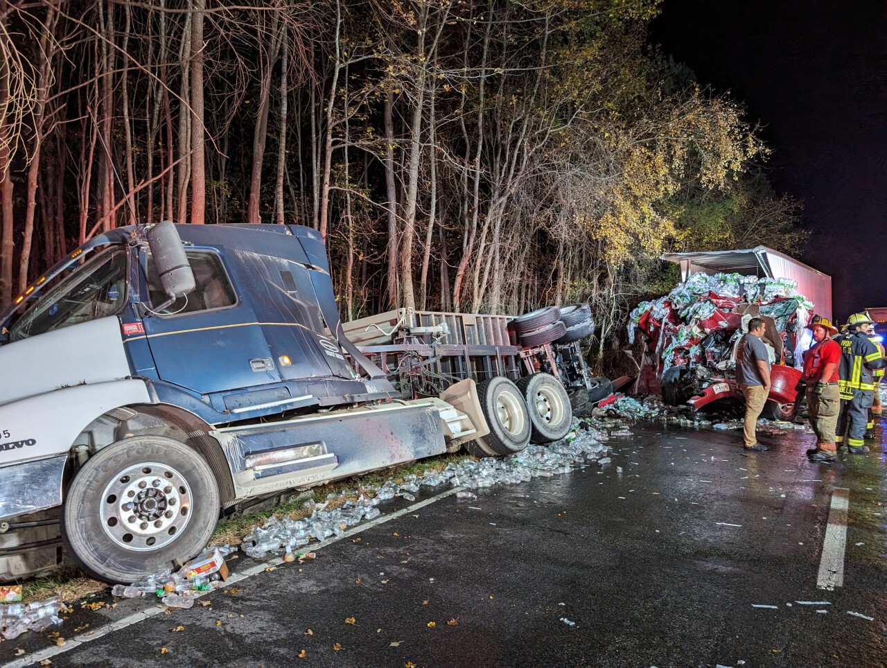 1 hospitalized in double tractor-trailer crash in Isle of Wight County that shut down Route 460