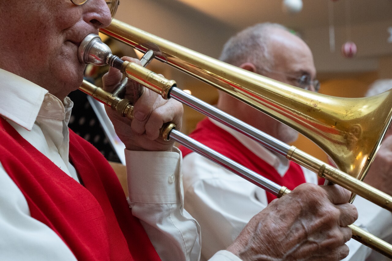 Live music for a welcoming audience