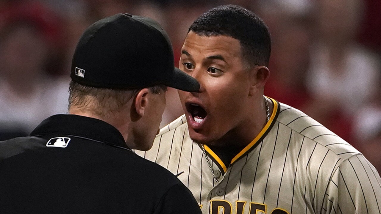 Padres Cardinals Baseball manny machao ejected
