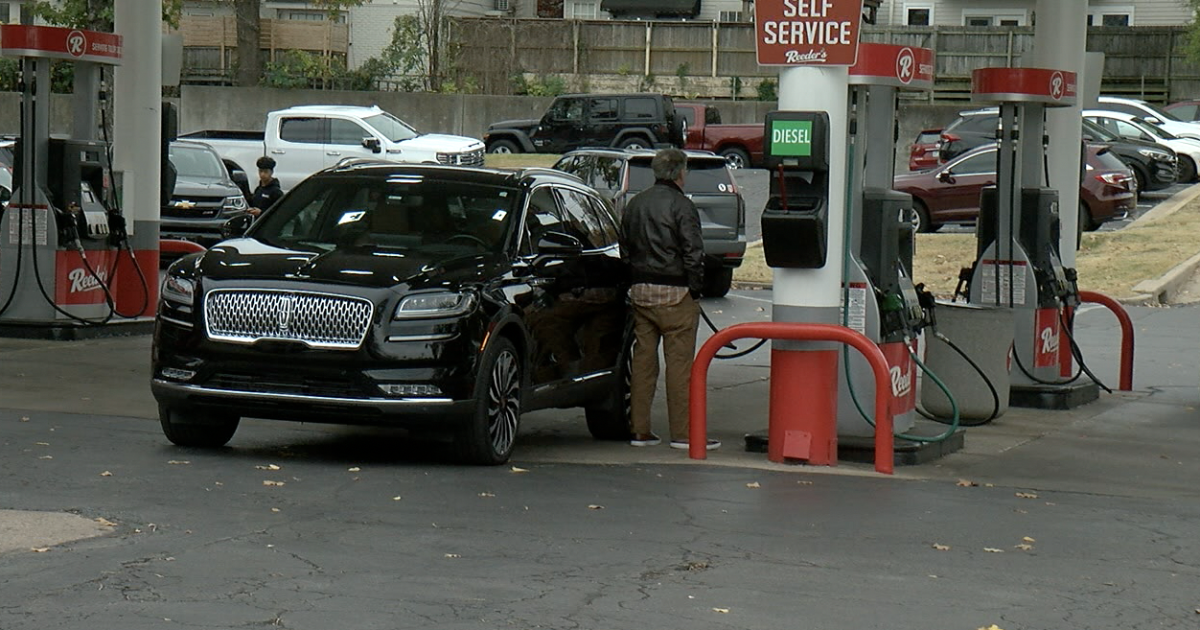 440K Oklahomans expected to drive for Thanksgiving holiday weekend - Vimarsana News