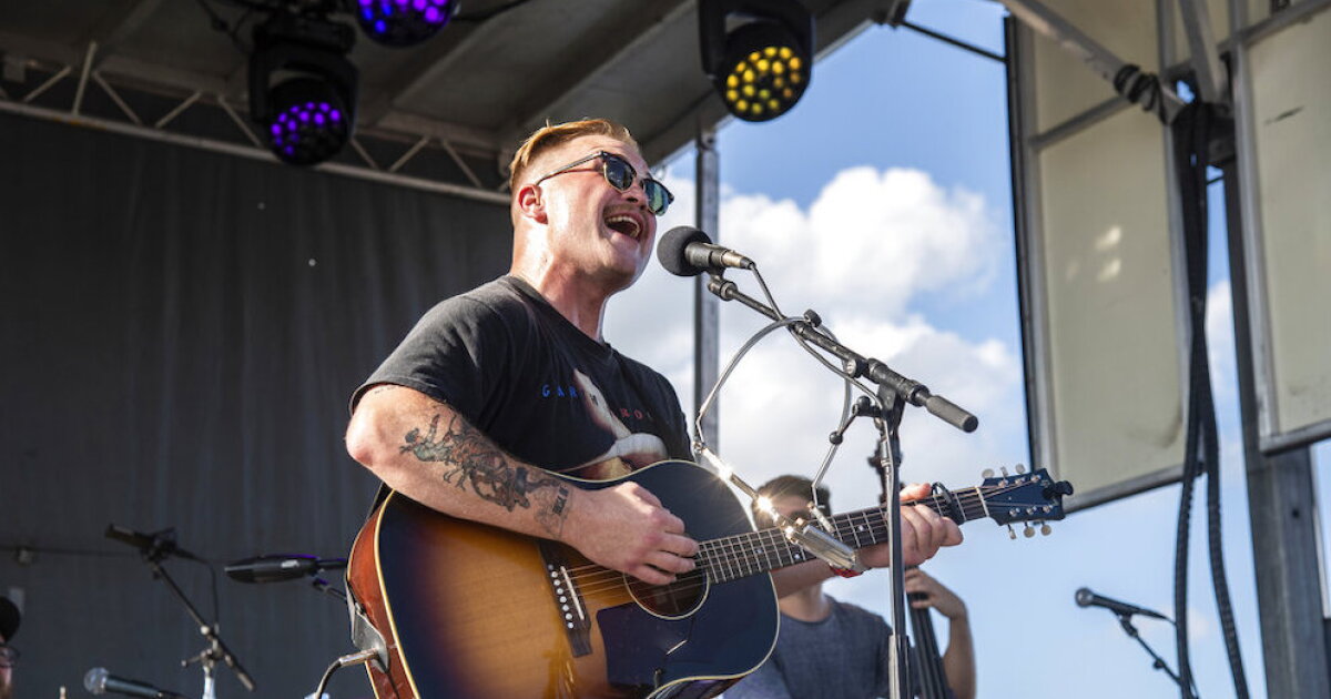 Zach Bryan takes home state stage in 2-night stint at BOK Center - Vimarsana News