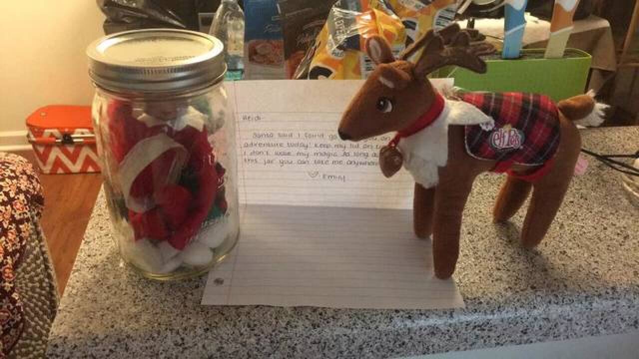 2016 Elf on the Shelf Photos & Ideas