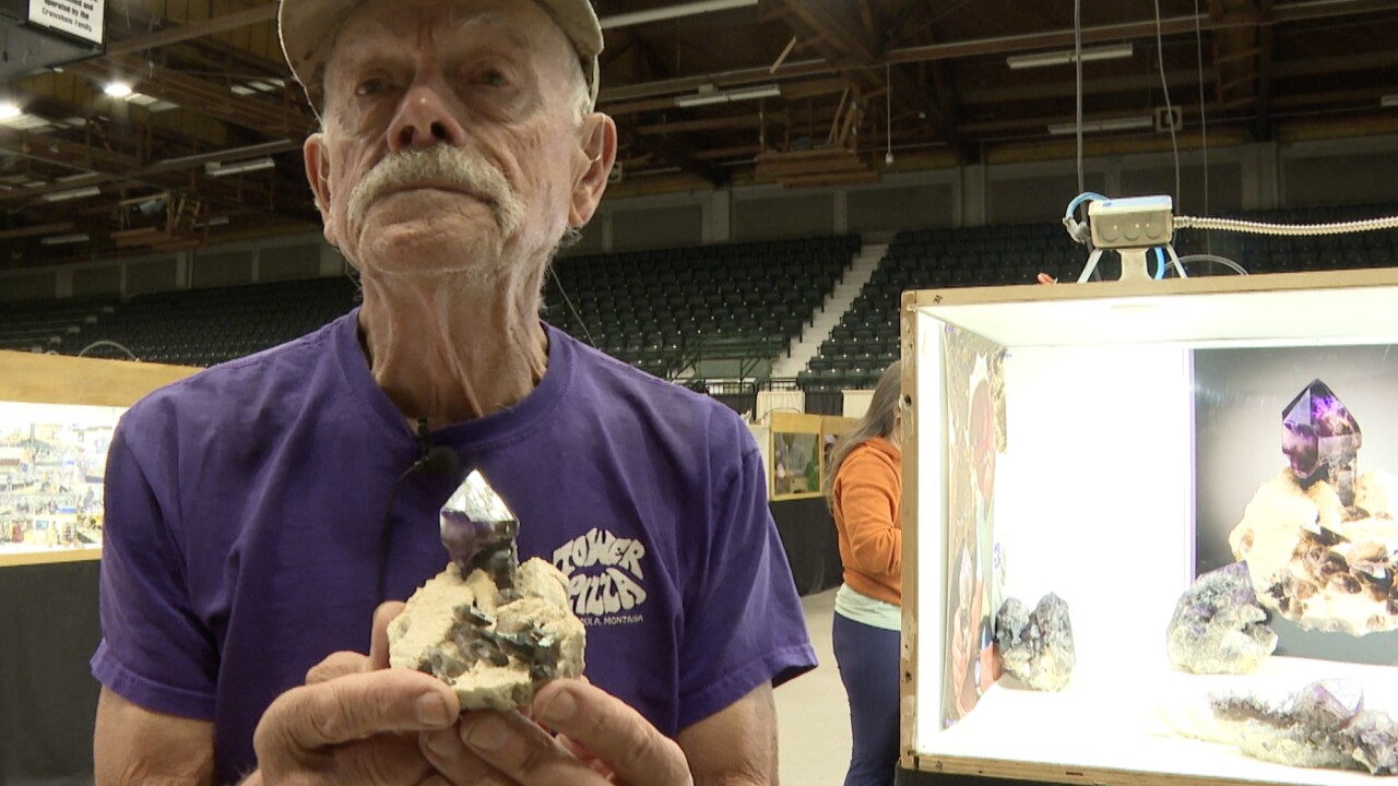 Gem show.jpg
