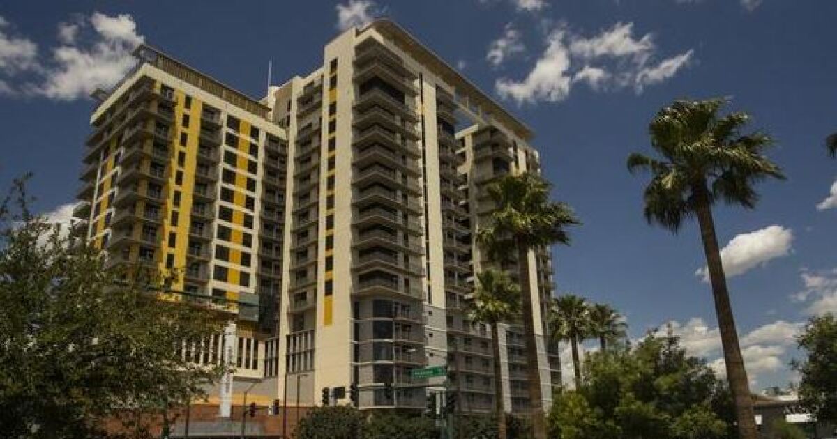 New highrise apartment tower opens in downtown Phoenix