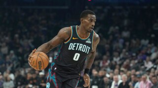 Pistons Suns Basketball