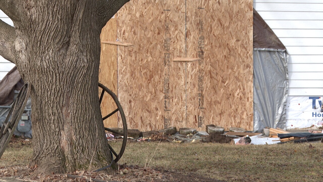 zenda chase crash 2.jpg