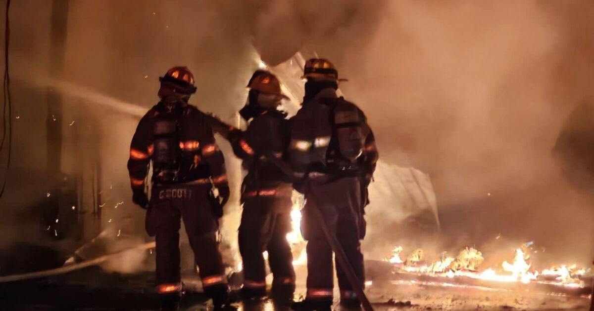 Heavy damage in Friday night fire, but no injuries - Vimarsana News