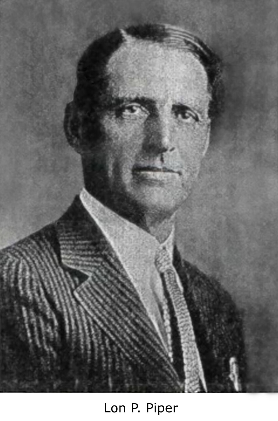Lon P Piper.jpg