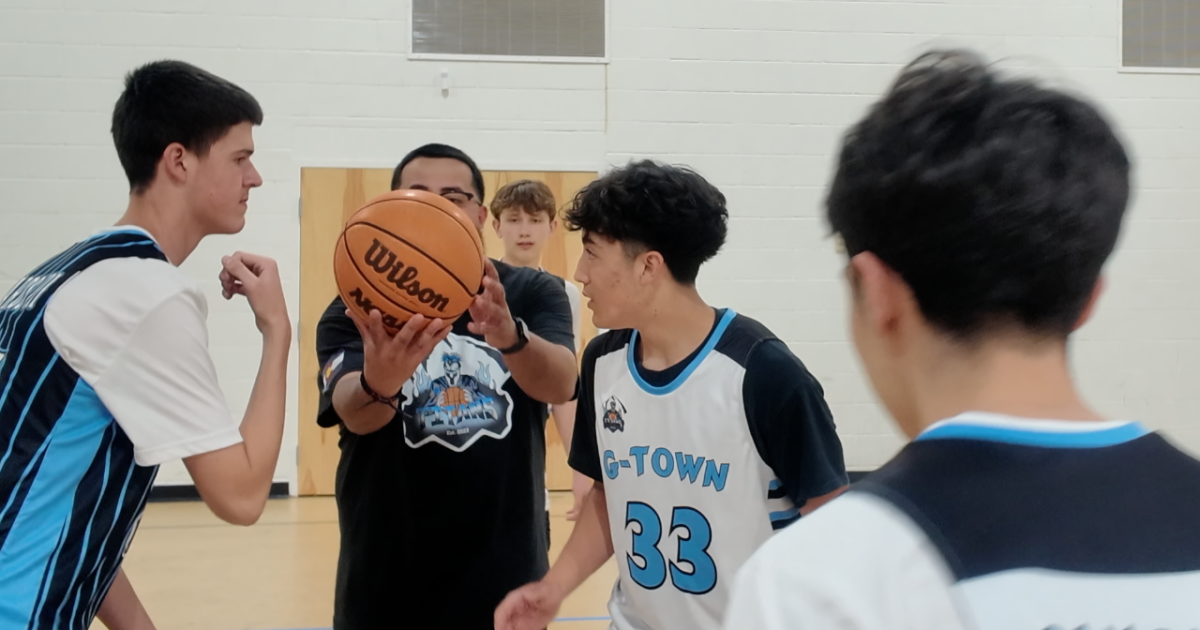 Greeley Titans basketball club raising money for trip to national tournament