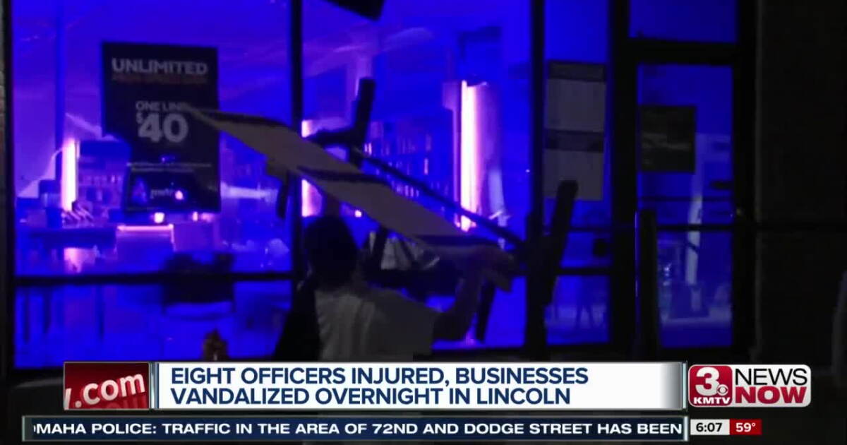 Lincln Nebraska Riots Eight Lincoln Police officers injured in Friday protest
