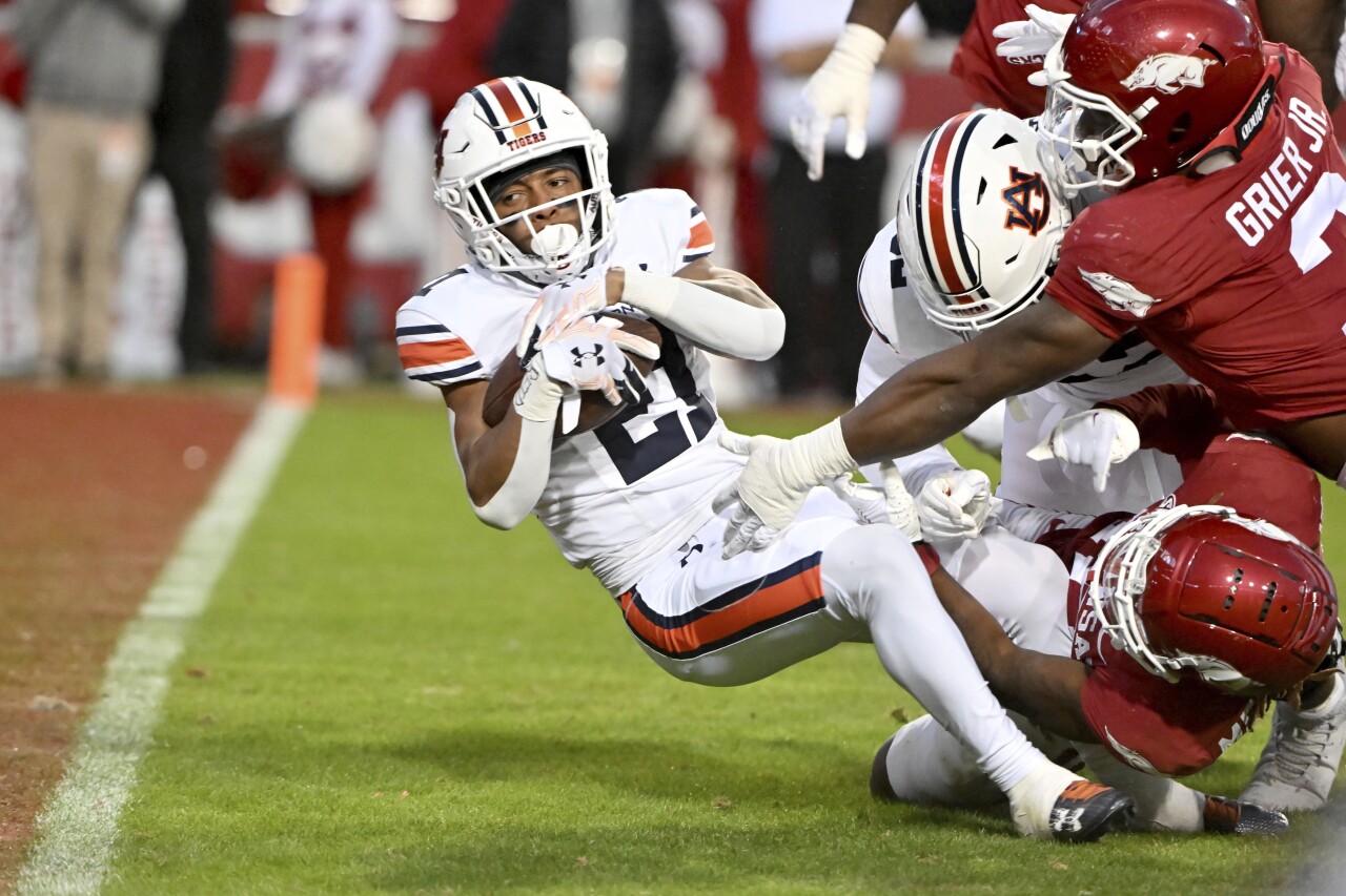 Auburn Tigers running back Brian Battie scores TD vs. Arkansas Razorbacks, Nov. 11, 2023