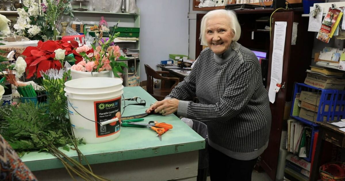 Loyalty in a Central Texas flower shop during an employee shortage