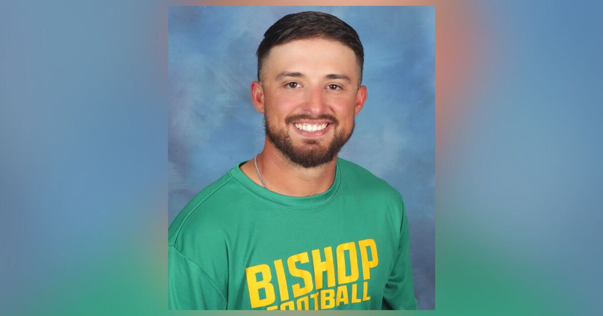 Bishop HS coach, teacher dies in Sunday night car crash - Vimarsana News