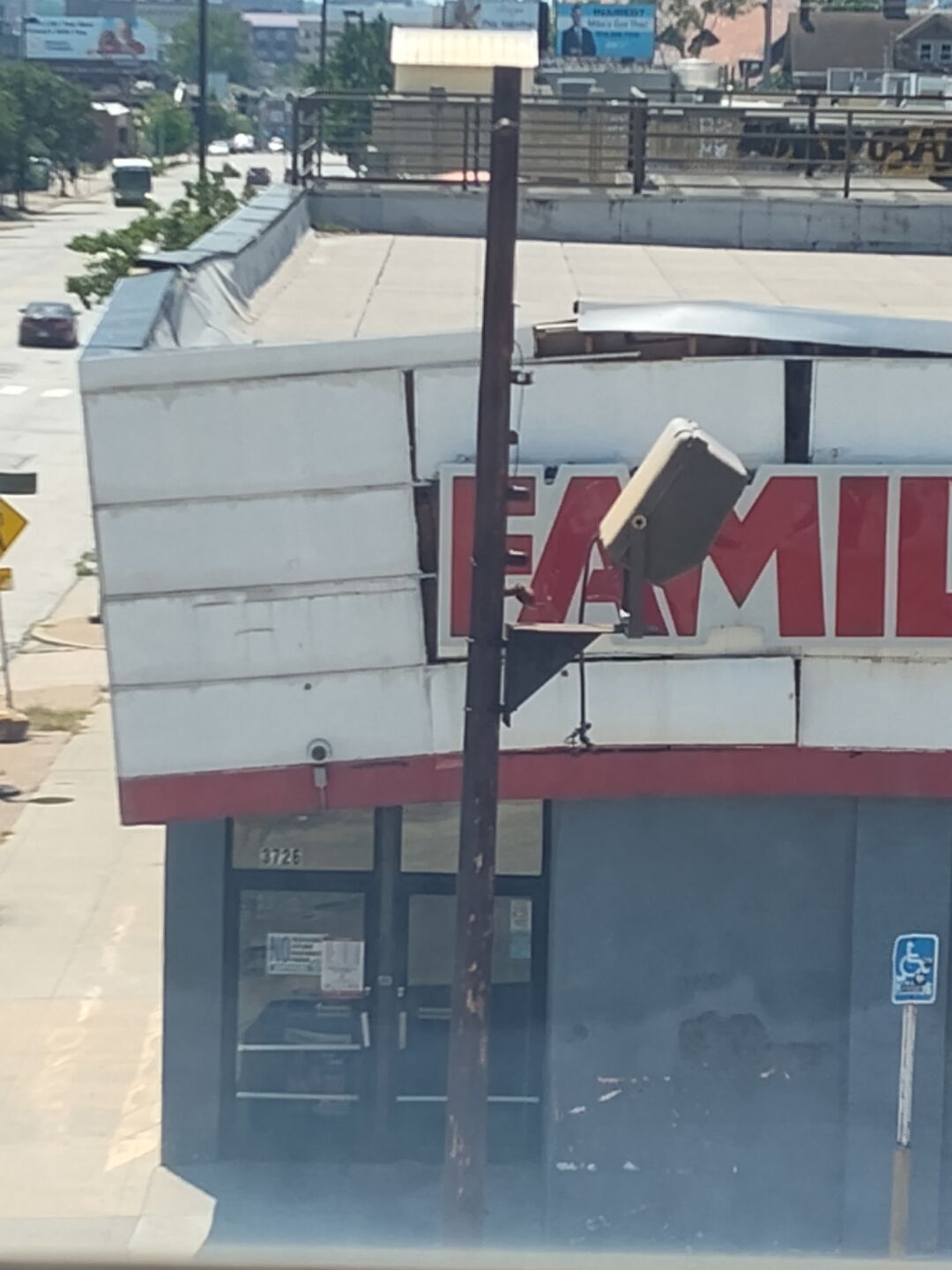 familydollar_robdixon2.jpeg