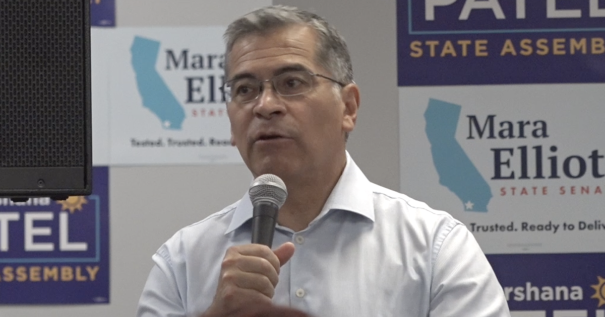 Becerra campaigns in Escondido as California governor’s race enters final stretch