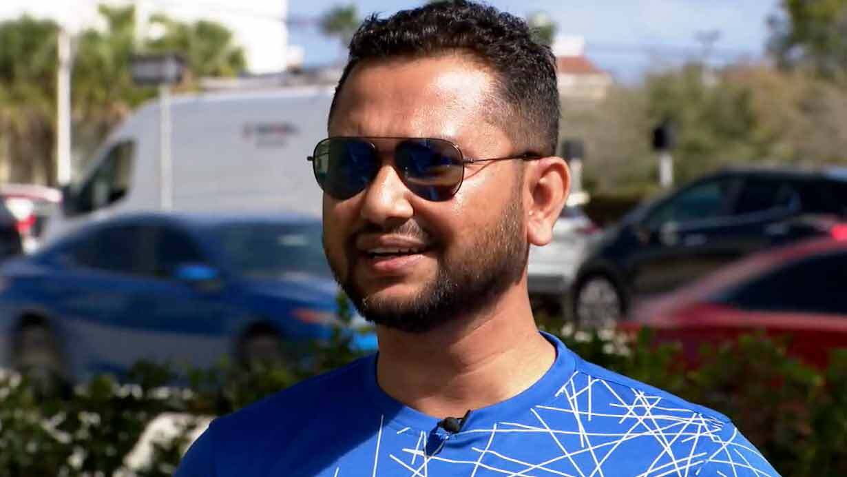 Gardens Market Manager MD Jewel shares his surprise regarding Thursday's shooting and crash near his business in Palm Beach Gardens.