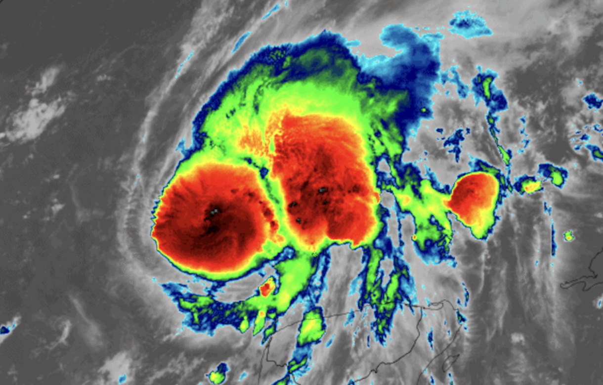 🌀Track Isaias with Interactive Hurricane Tracker