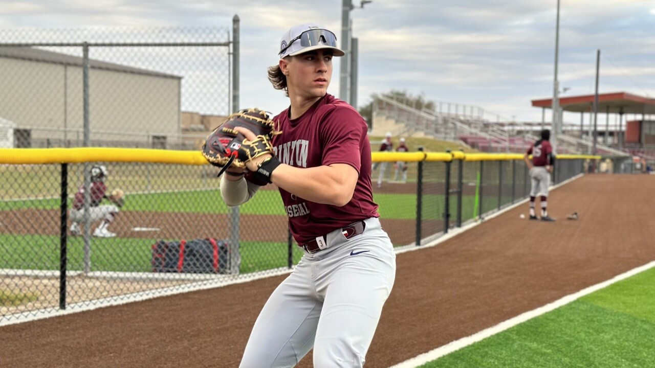 Sinton's Blake Mitchell named 202223 Gatorade Texas Baseball Player of