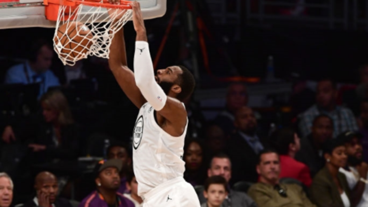 Team LeBron edges Team Stephen in NBA All-Star Game