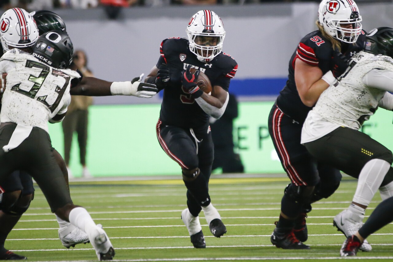 Utah Utes running back Tavion Thomas vs. Oregon Ducks in 2021 Pac-12 Conference Championship