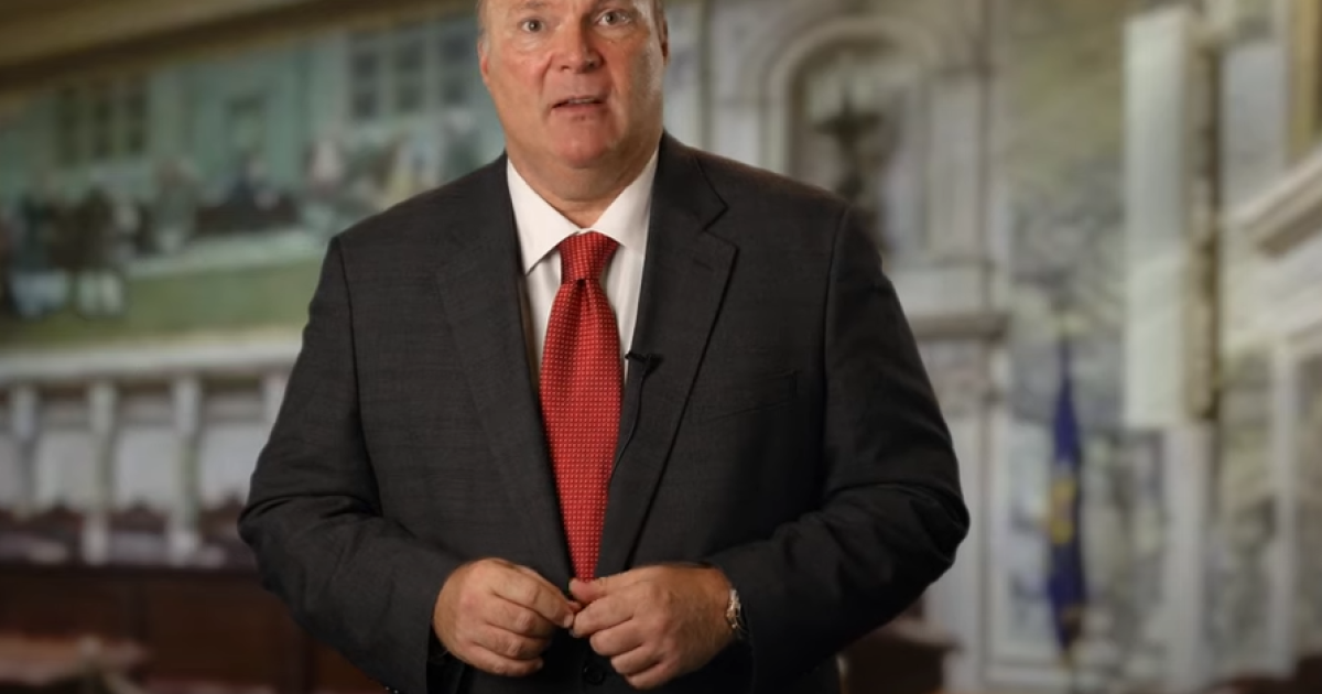 Former Wisconsin Supreme Court justice agrees to surrender law license