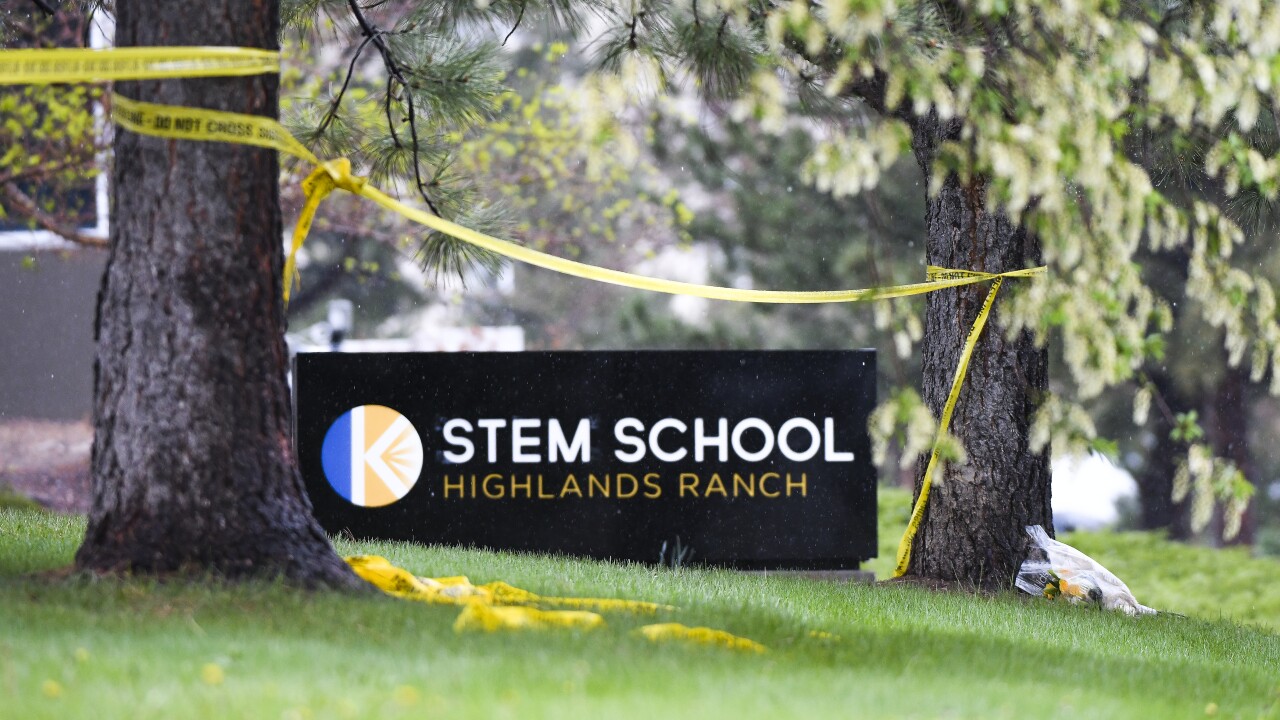 STEM School Highlands Ranch seniors graduating Monday