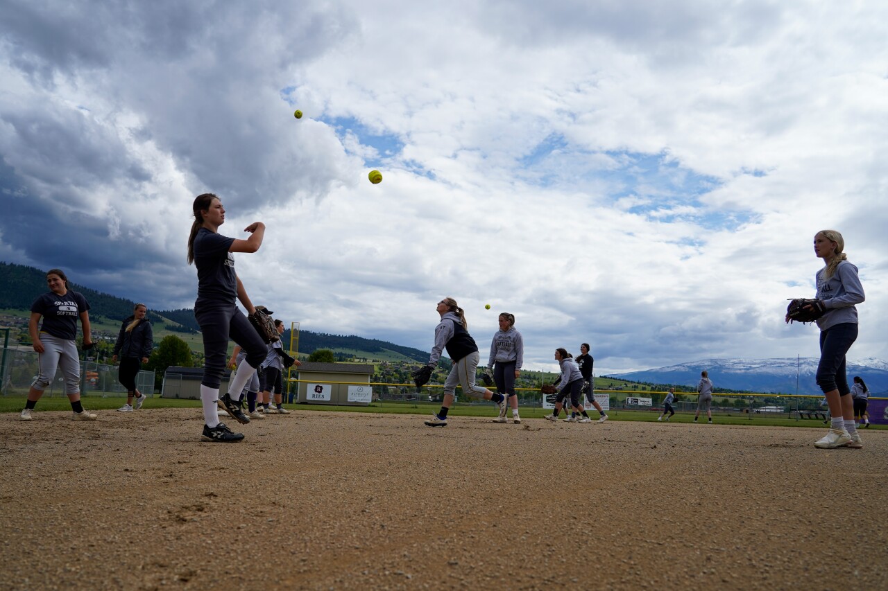 Sentinel softball team-2.jpg