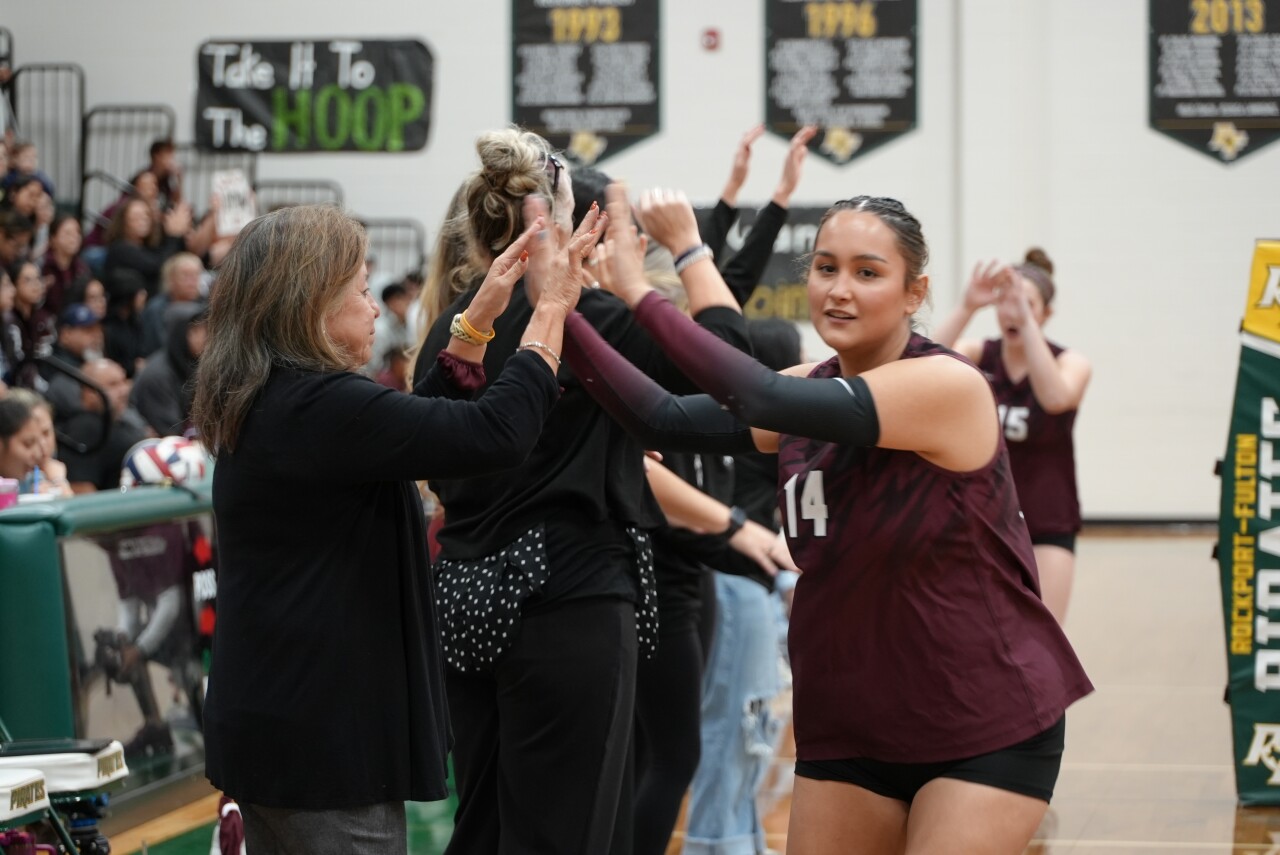 London volleyball lineup announced
