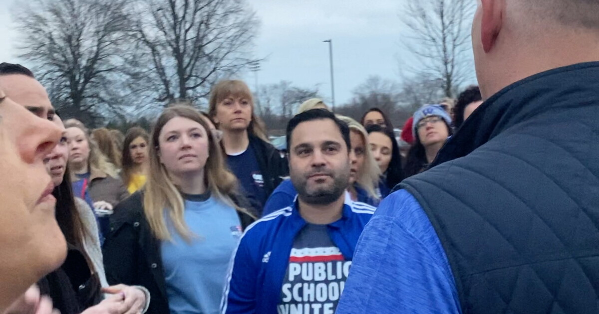 'We have their back': West Seneca teachers demand answers of potential layoffs - Vimarsana News