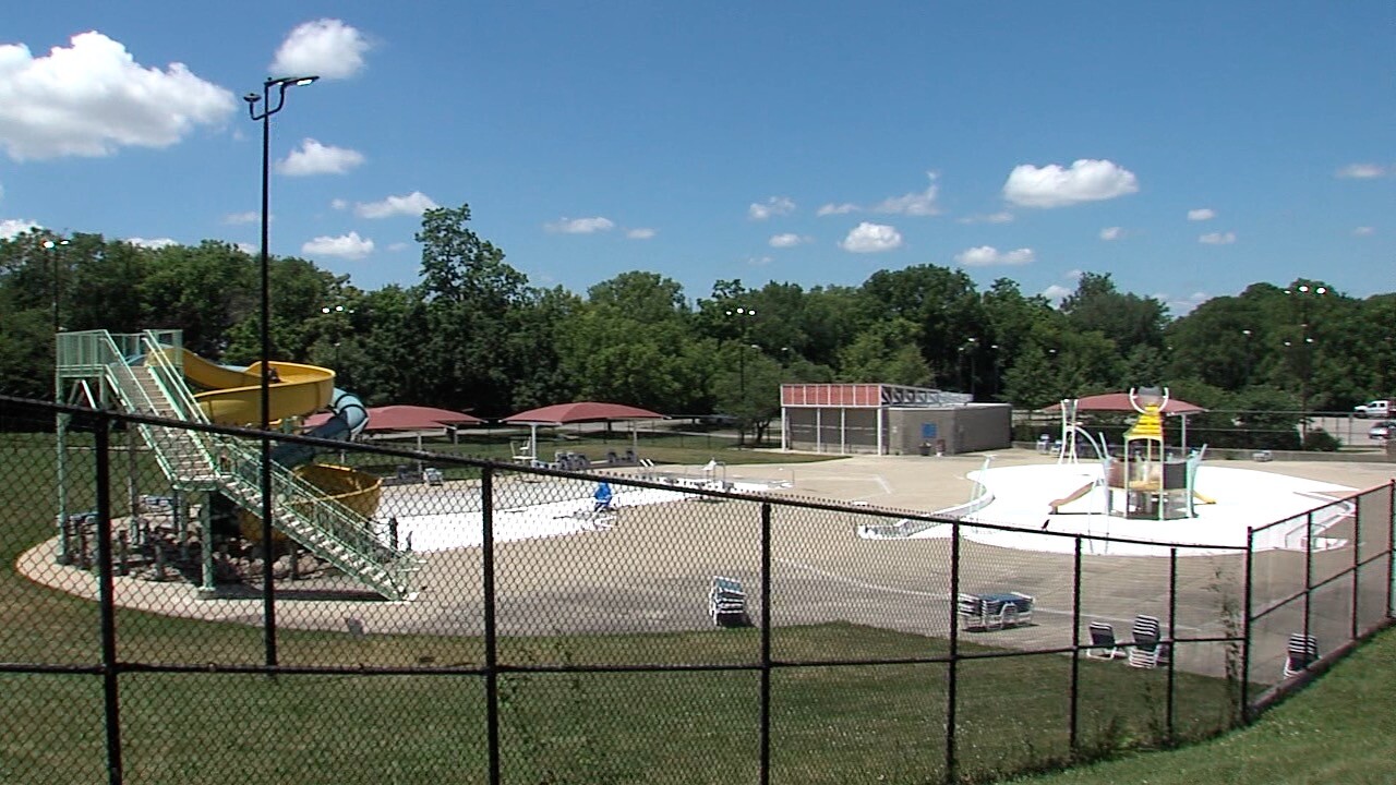 GARFIELD PARK POOL 3.jpg