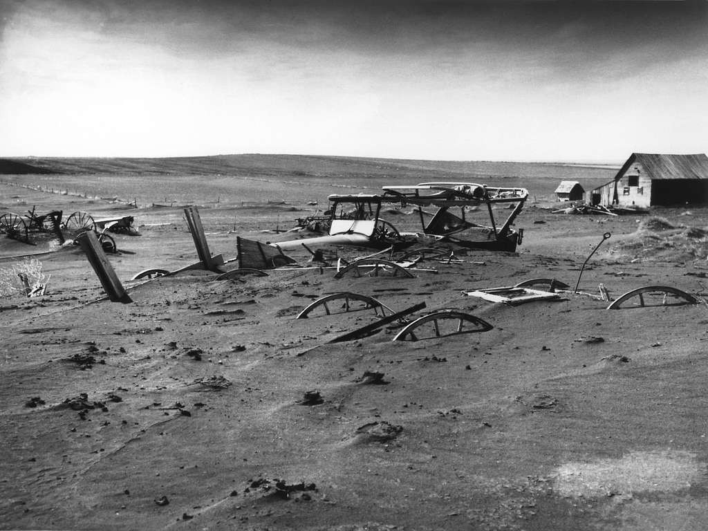 Dust covered SD 1936.jpg