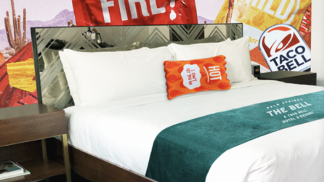 The Bell Taco Bell Themed Resort In Palm Springs Sells