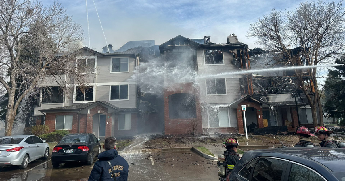 Fire ravages Denver apartment building