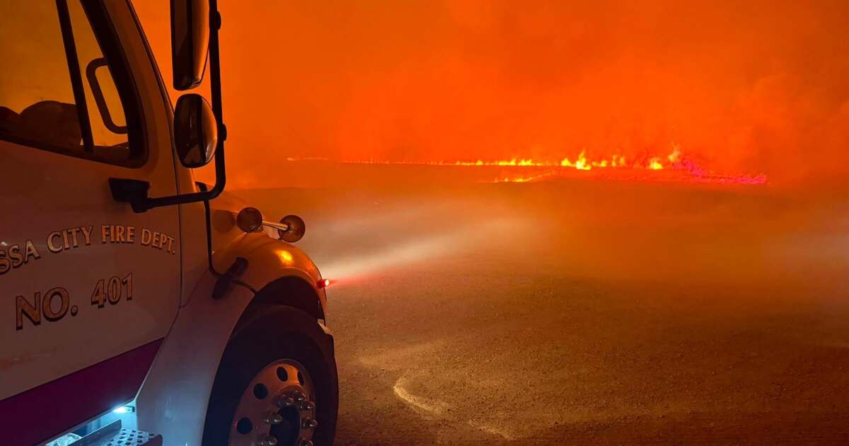 Evacuation orders in place as wildfire grows near Weiser; U.S. 95 reopens