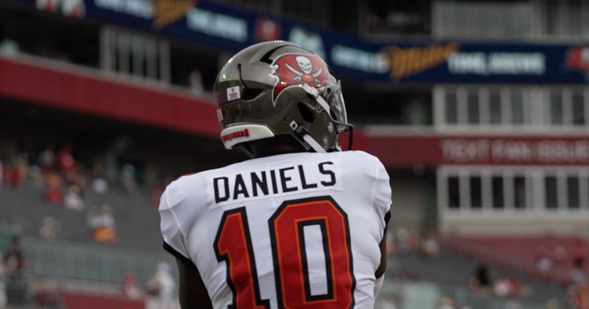 Bucs' Jalon Daniels makes second straight start Thursday night against Cowboys on national stage