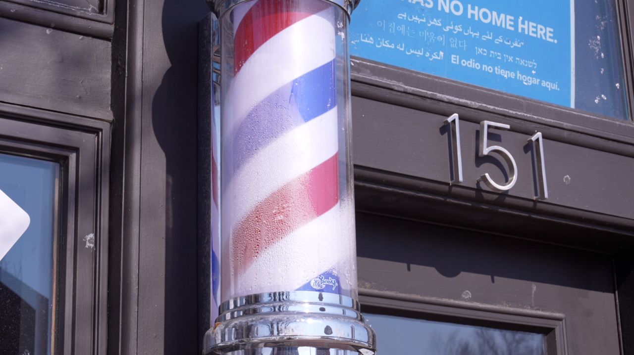 Williamston Barbershop offers free haircuts