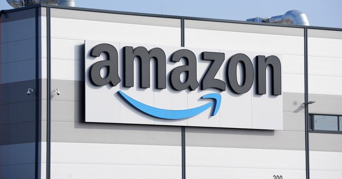 Amazon increases minimum starting hourly wage for full-time core ...