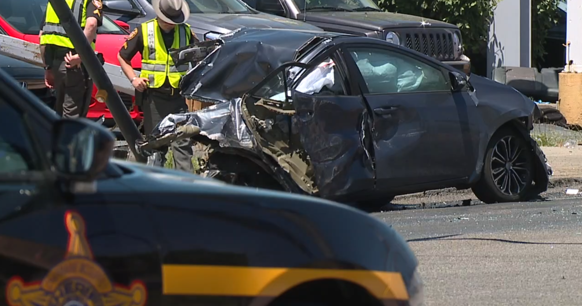 Police: 2 women in critical condition after crash in Norwood - Vimarsana News