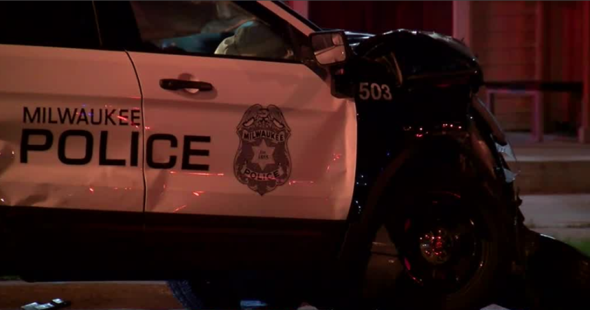 Milwaukee police squad car involved in crash