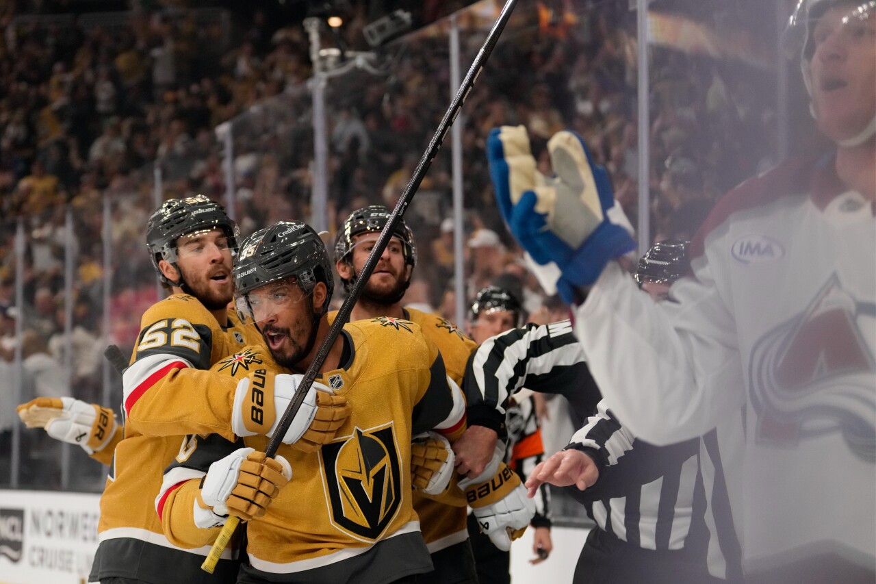 Avalanche Golden Knights Hockey