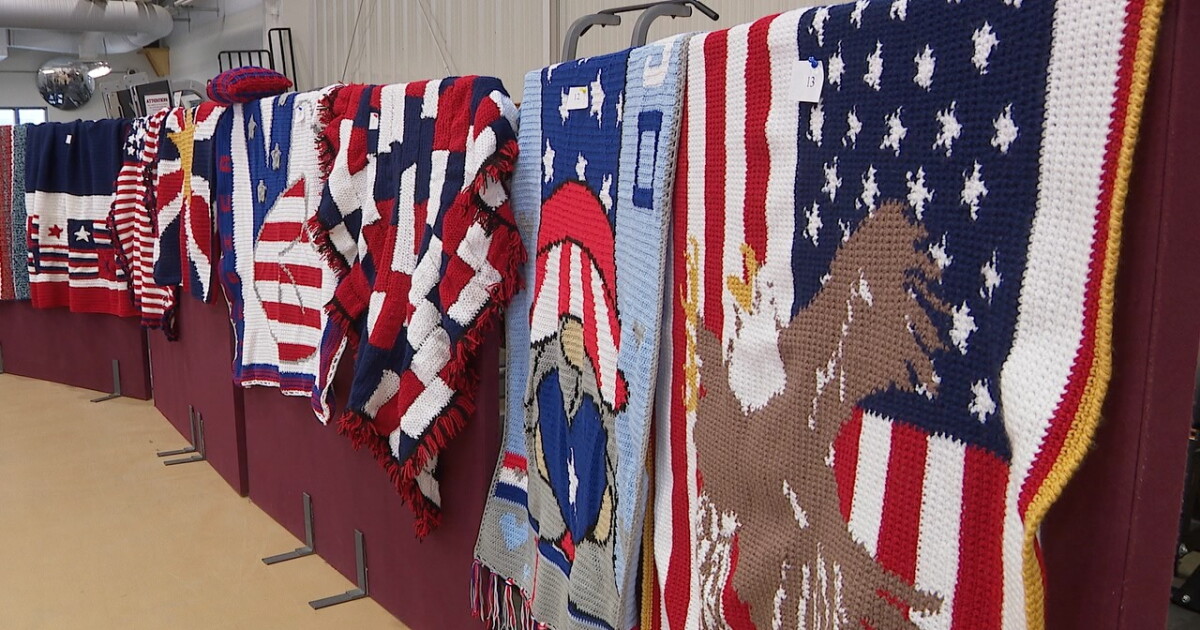 Coverage image for: Colo. Department of Corrections hosts Afghan rug contest and auction to benefit wildfire relief fund