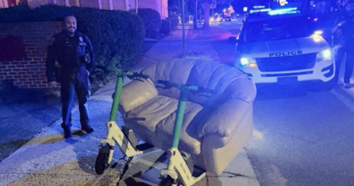 Fact or Fiction: Police pull over men driving a couch?